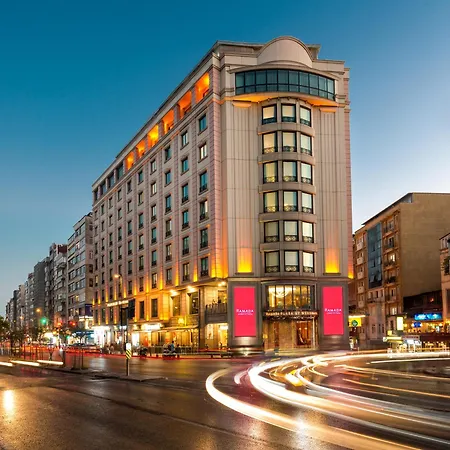 فندق رمادا بلازا باي ويندهام إسطنبول سيتي سنتر 5*