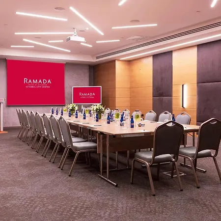 Ramada Plaza By Wyndham Center (adults Only) Isztambul