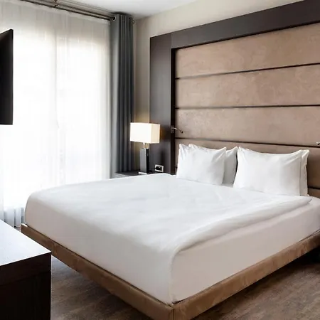 Ramada Plaza By Wyndham Center (adults Only) 5* Isztambul
