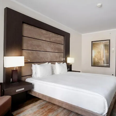 Hotel Ramada Plaza By Wyndham Center (adults Only)