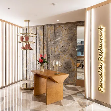 Ramada Plaza By Wyndham Center (adults Only) Hotel 5*
