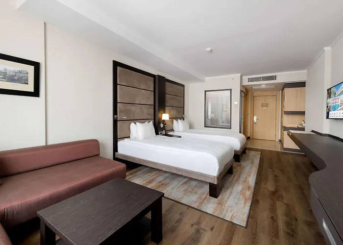 Hotel Ramada Plaza By Wyndham Center (adults Only)