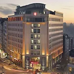 Ramada Plaza By Wyndham Center (adults Only) 5*