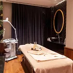 Hotell Ramada Plaza By Wyndham Center (adults Only) Istanbul