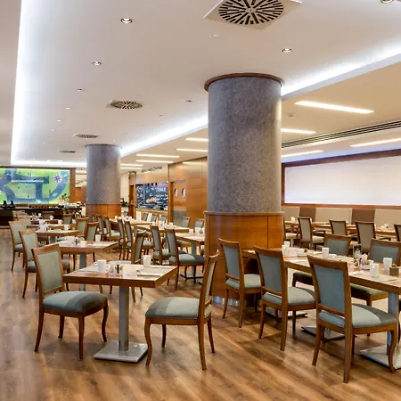 Ramada Plaza By Wyndham Center (adults Only)
