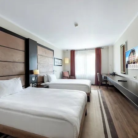 Ramada Plaza By Wyndham Center (adults Only) 5* Isztambul